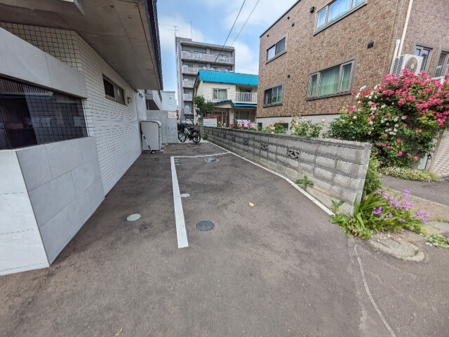 駐車場　駐車場その他