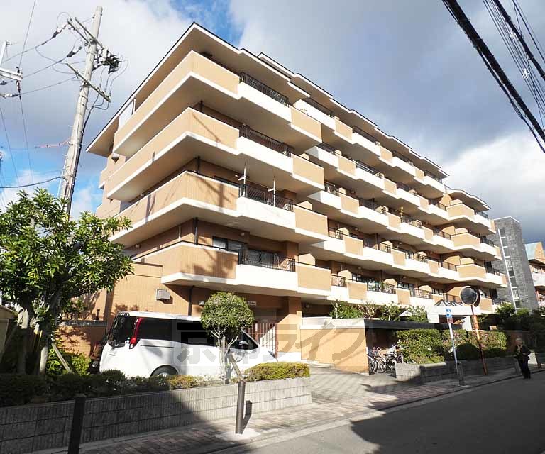 建物外観　おっきな分譲マンション！