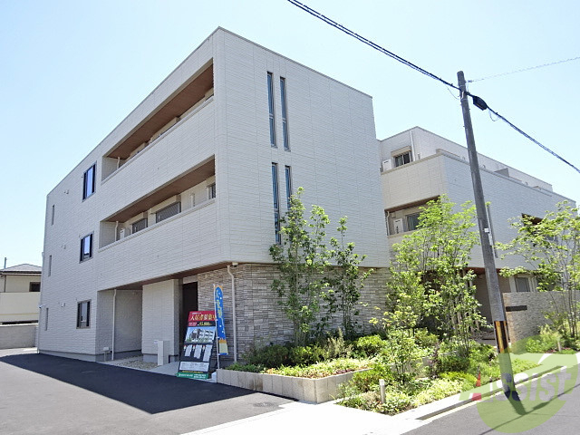 建物外観　豊中市立花町「ヒノパティオ」