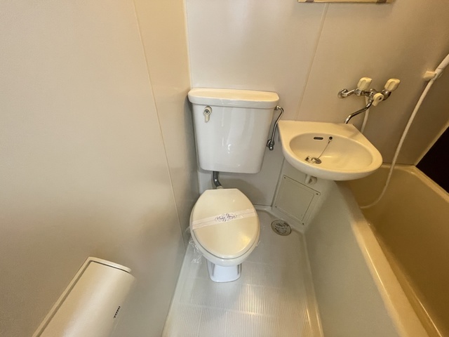 トイレ　参考写真になります