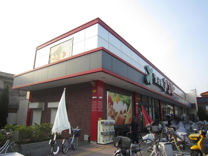 スーパー　食品館アプロ　松原店（スーパー）まで700m