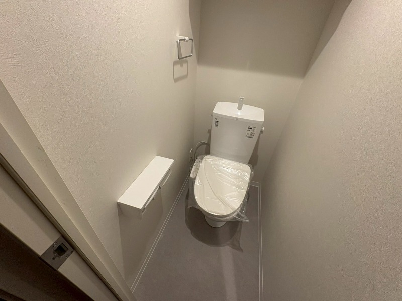 トイレ　トイレです。ウォシュレット付を探している方、おすすめです！