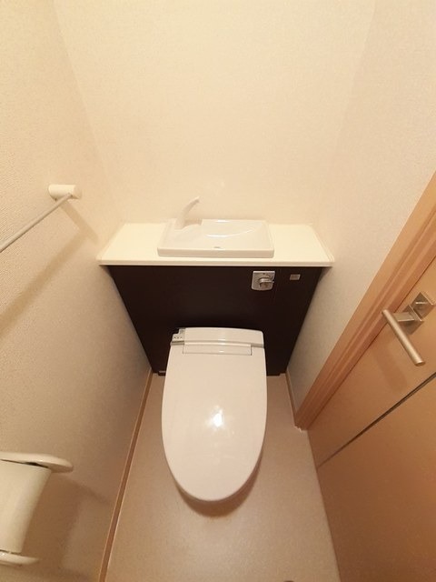 トイレ　図面と現状に相違がある場合には現状を優先