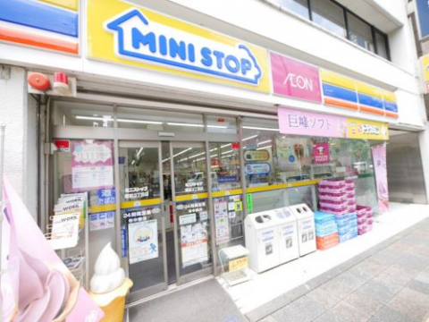 コンビニ　ミニストップ　蔵前３丁目店（コンビニ）まで89m