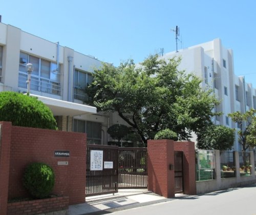 中学校　大阪市立放出中学校（中学校）まで611m