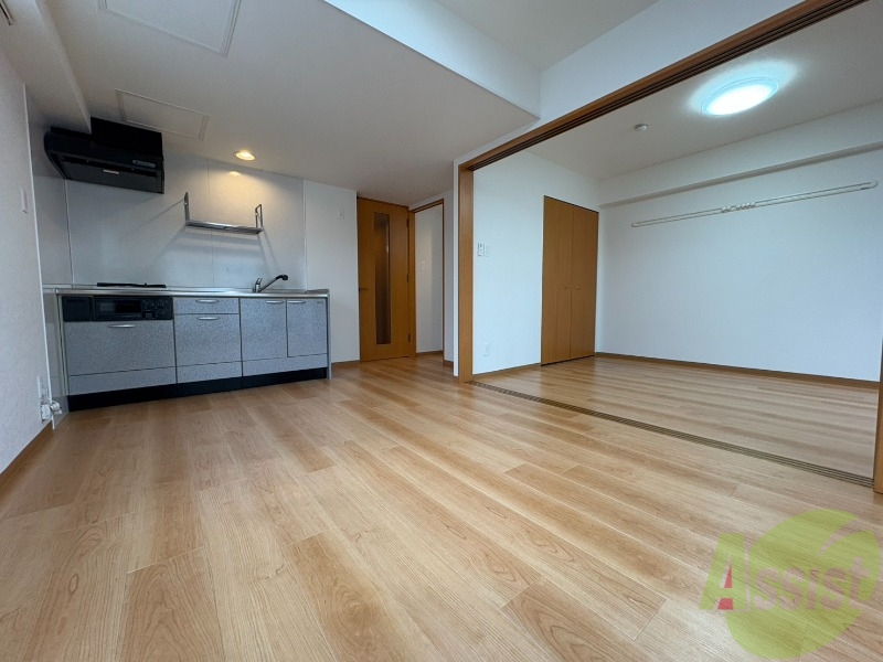 居室・リビング　広くてキレイなお部屋が広がっていて、充実した生活が送れそう。
