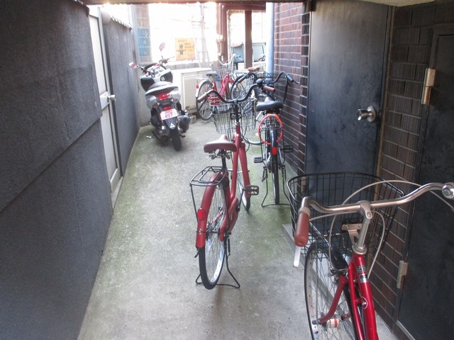 その他　自転車置き場です