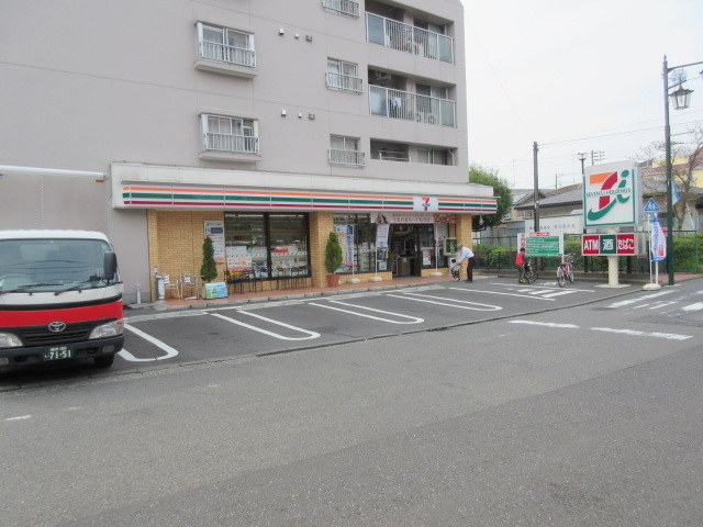 コンビニ　セブンイレブン横浜妙蓮寺店（コンビニ）まで431m