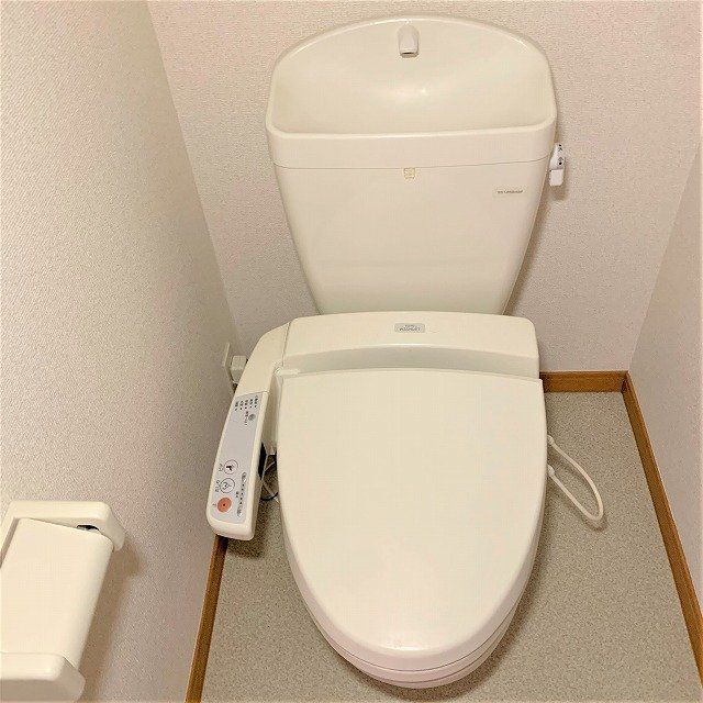 その他　温水洗浄便座付き