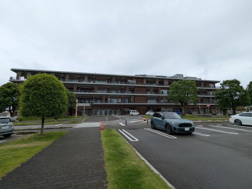 役所　日向市役所（役所）まで195m