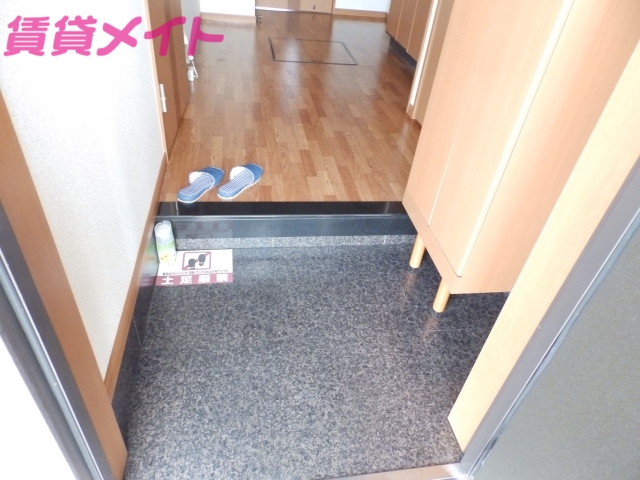 玄関　別部屋参考写真