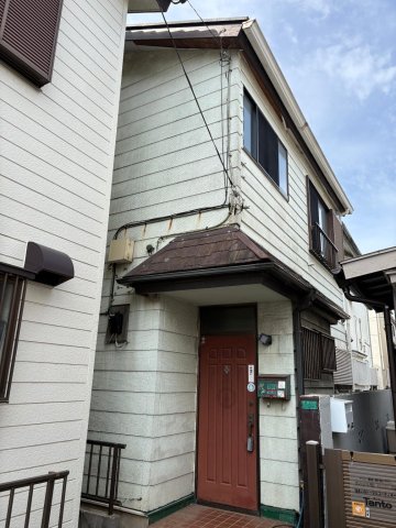 建物外観　外観は古いけど・・・