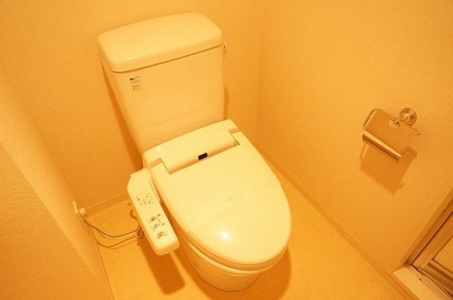 トイレ　※別室参考写真