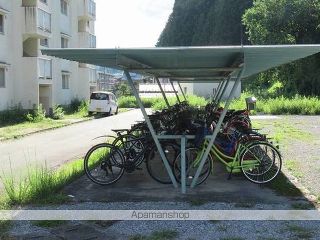 その他　駐輪場（その他）まで50m