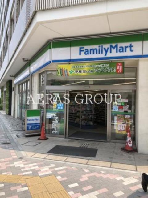 コンビニ　ファミリーマート 駒込霜降橋店（コンビニ）まで256m