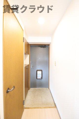玄関　ゆったり過ごせるお風呂です