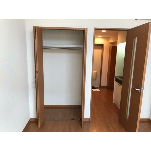 収納　※同タイプ参考写真使用