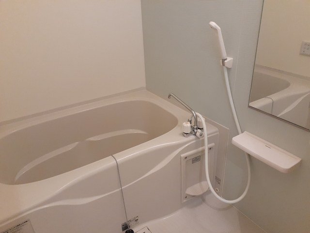 バス・シャワールーム　お風呂です