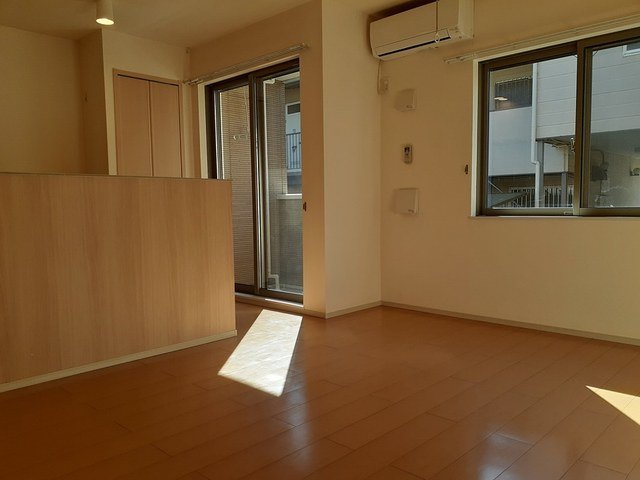 居室・リビング　おしゃれな居間です