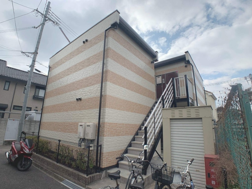 建物外観　2022年12月に外壁塗装いたしました。