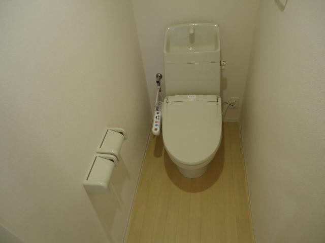 トイレ　シャワー付トイレ