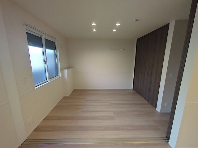 GRAMM西衣手町の内装写真