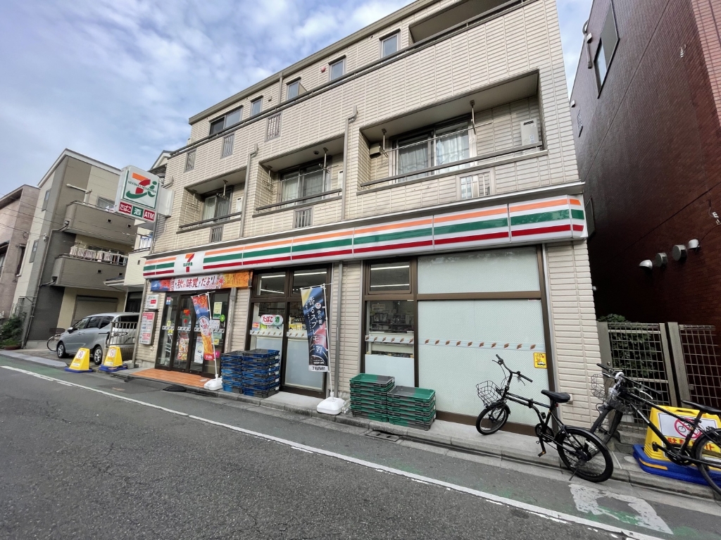 コンビニ　セブン-イレブン 荒川南千住７丁目南店（コンビニ）まで581m