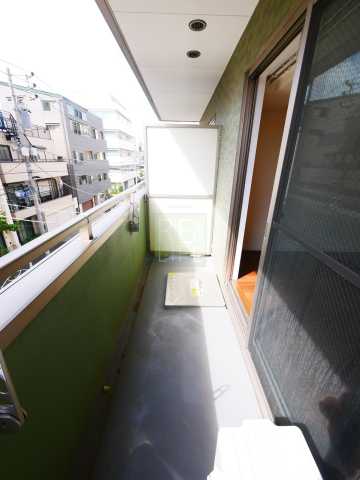 バルコニー　同タイプ別部屋の参考写真です