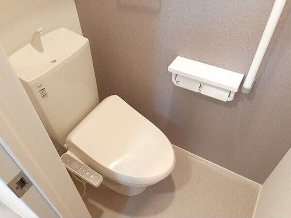 フォーチュンパークIIIのトイレ写真