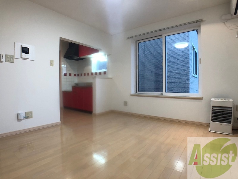 居室・リビング　広くてキレイなお部屋が広がっていて、充実した生活が送れそう。
