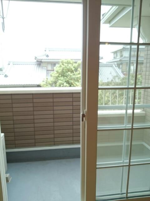 バルコニー　ベランダ
