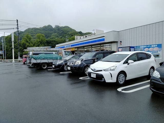 コンビニ　ローソン 小牧山北町店（コンビニ）まで672m