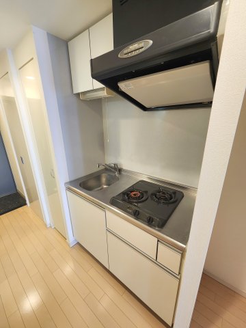 キッチン　ライジングプレイス石川町