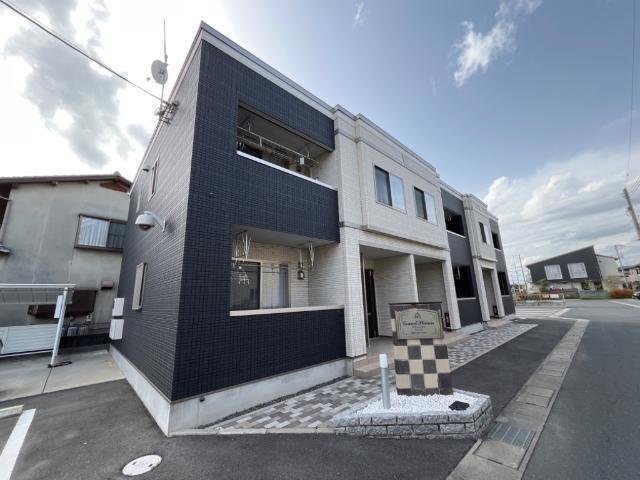 建物外観　外観写真（昼）