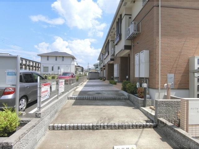 コンフォール州見台7番館の外観写真