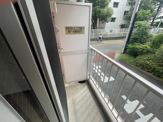 バルコニー