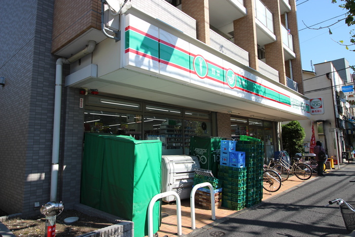 その他　100円ローソン（その他）まで677m