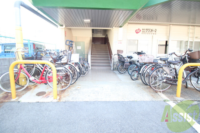 東部買出人センターマンションの外観写真