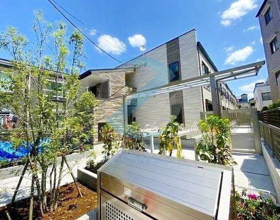 建物外観　外壁