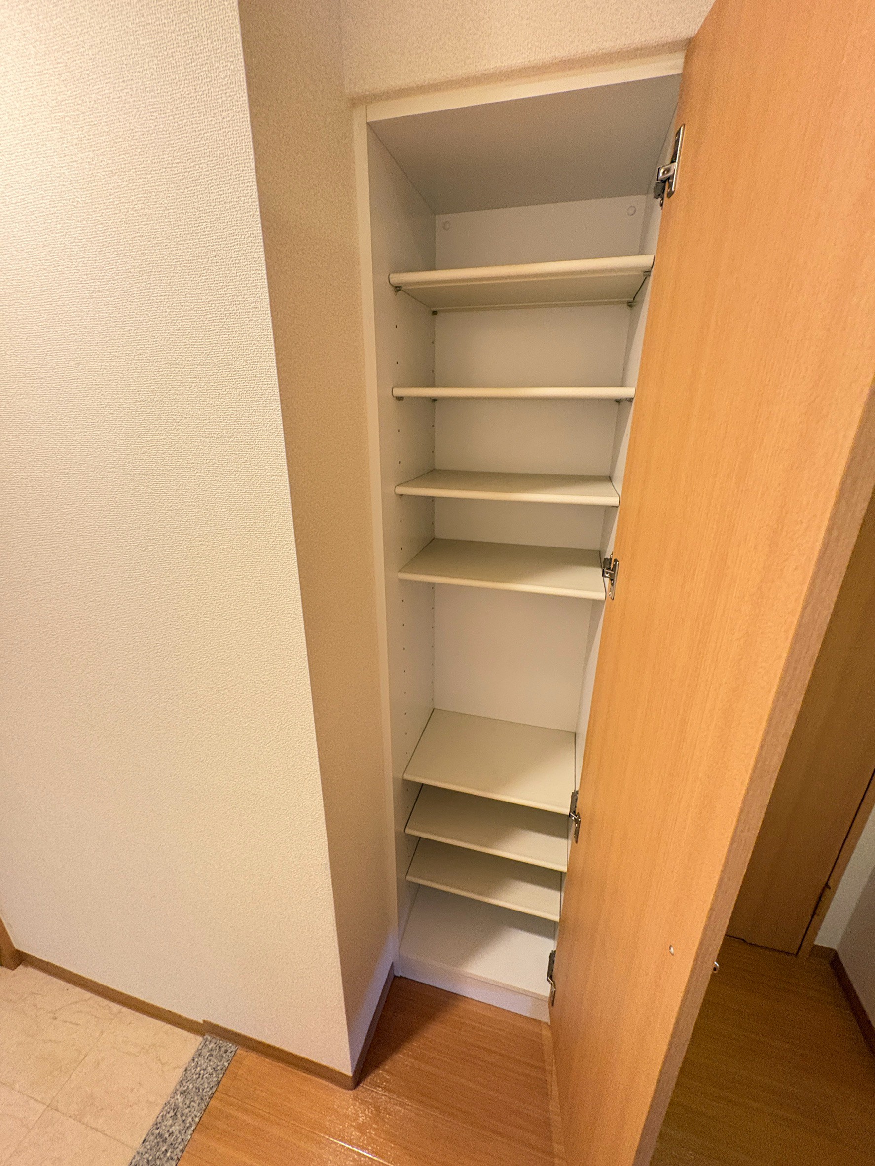コンフォーレ栗栖野のその他写真