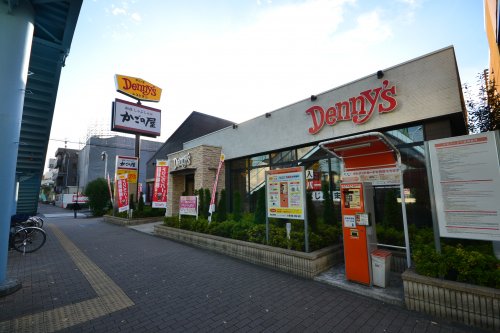 飲食店　デニーズ高島平店（飲食店）まで416m