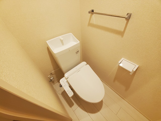 トイレ　N101号の写真を掲載しております。