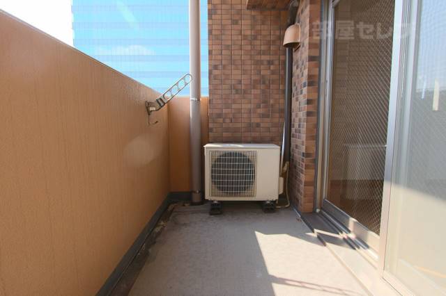 プレサンス名古屋駅前の内装写真