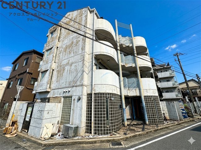 建物外観　オートロック・防犯カメラ付きで安心です！