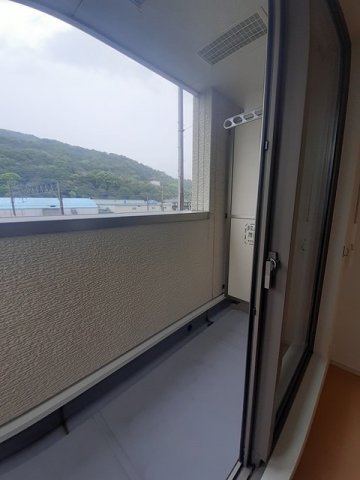 バルコニー　バルコニーがあります