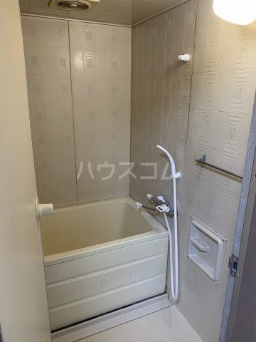 The Bauhaus Gardenの風呂写真