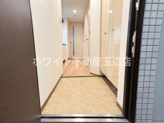 地下鉄谷町線 天満橋駅 徒歩8分 11階建 築12年の玄関写真