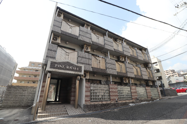 建物外観　ＨＡＴ神戸もすぐ、遊びに行きましょう