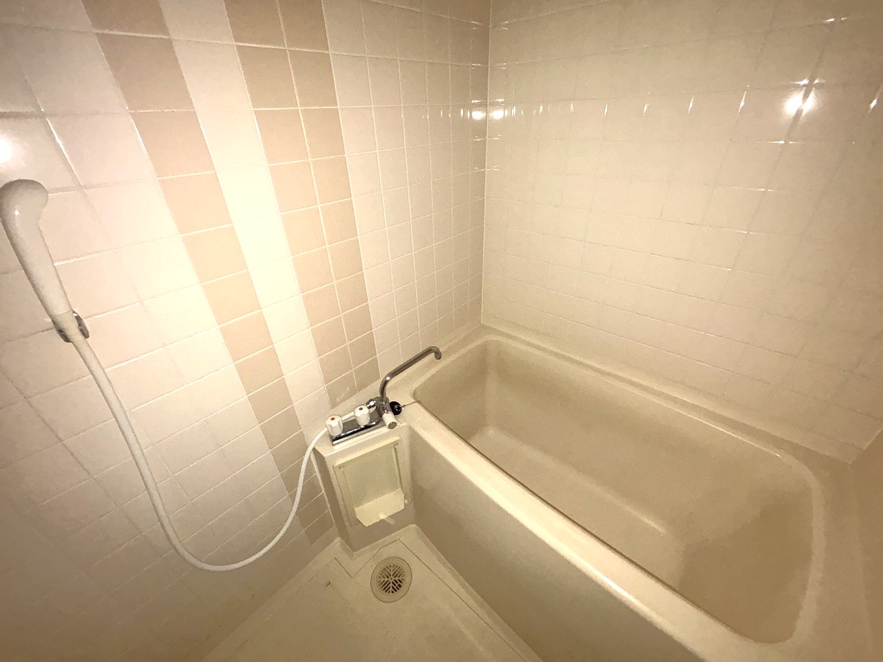 バス・シャワールーム　別部屋参考写真