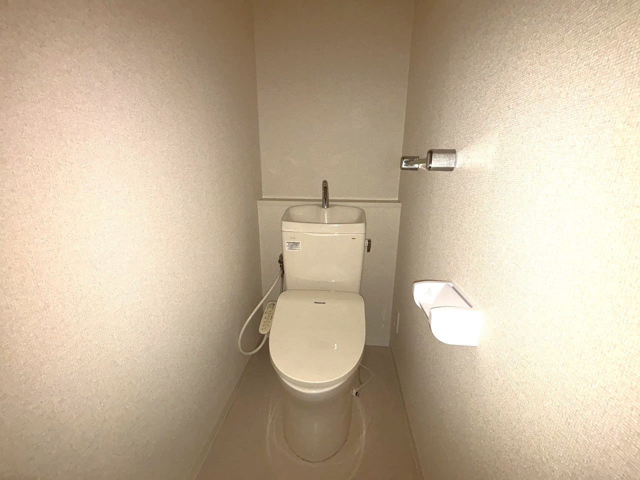 トイレ　別部屋参考写真